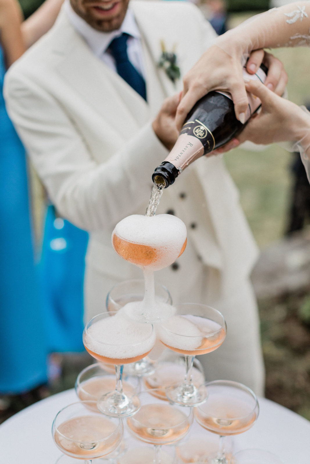 How to Write The Perfect Wedding Toast