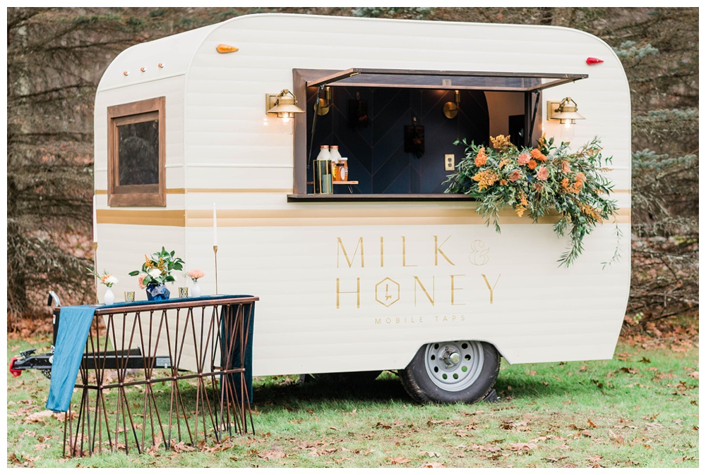Stylish Mobile Bars in New York, Milk and Honey